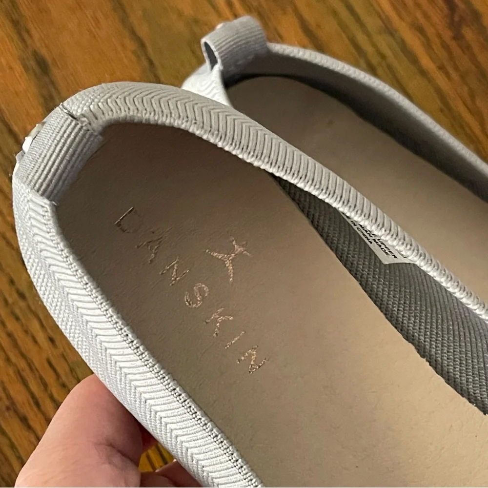 Danskin Wonder Light Gray Mesh Ballet Flats with Bow Sz 8.5 (9) Cushion Soles